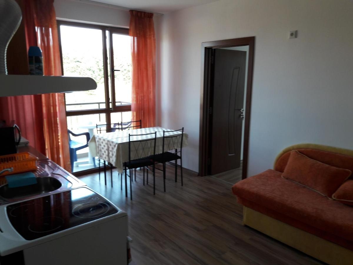 Оферта за 5-ма в Apartment Kalin in Nessebur