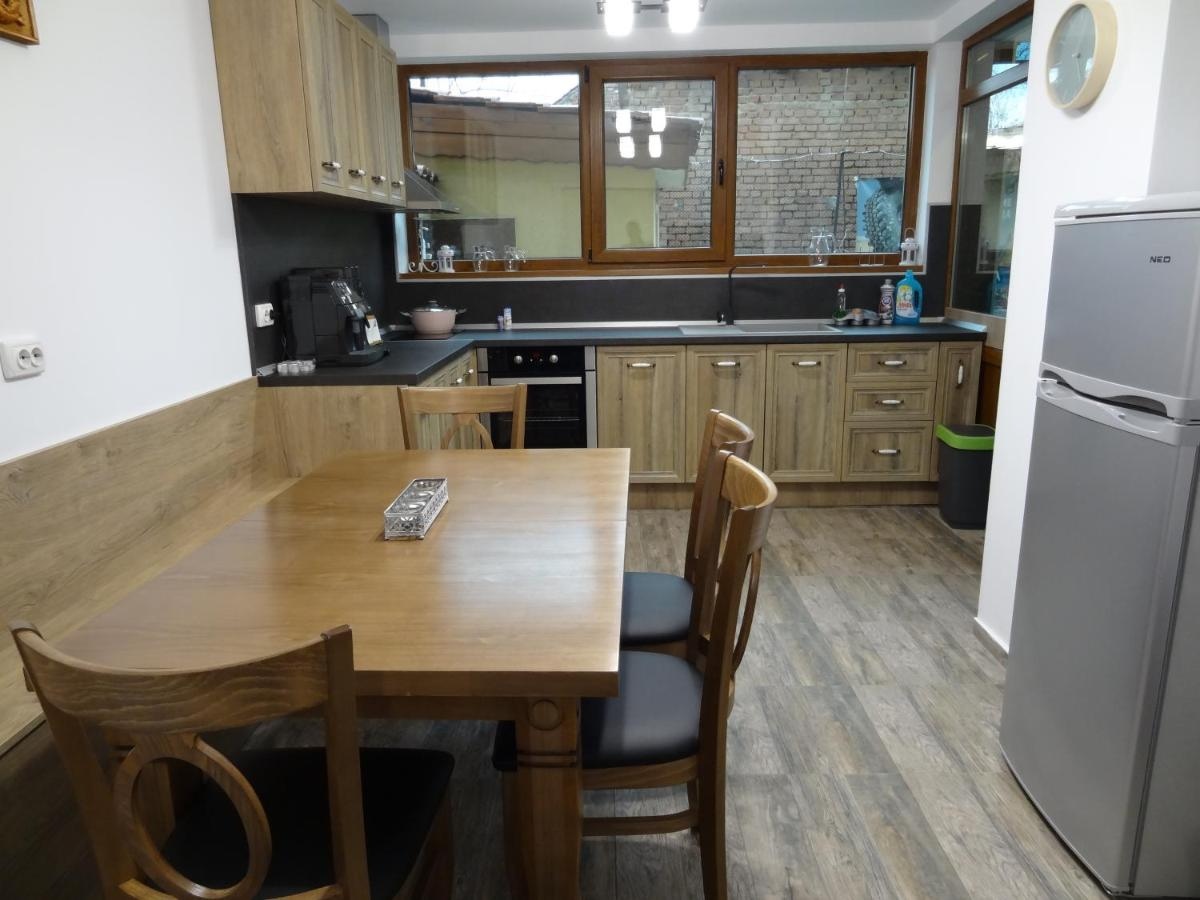 Megdana Guest House
