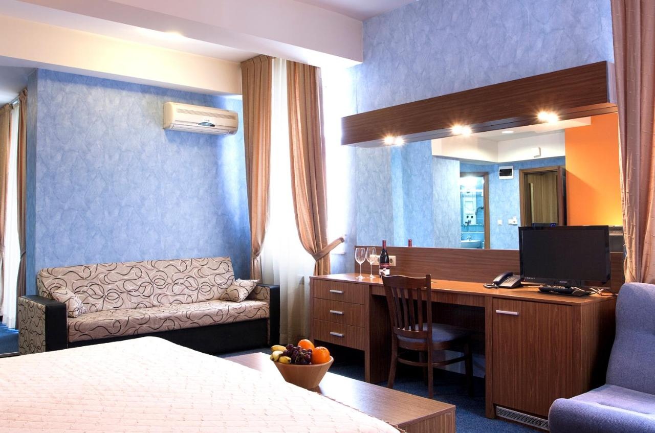 DITER Family Hotel