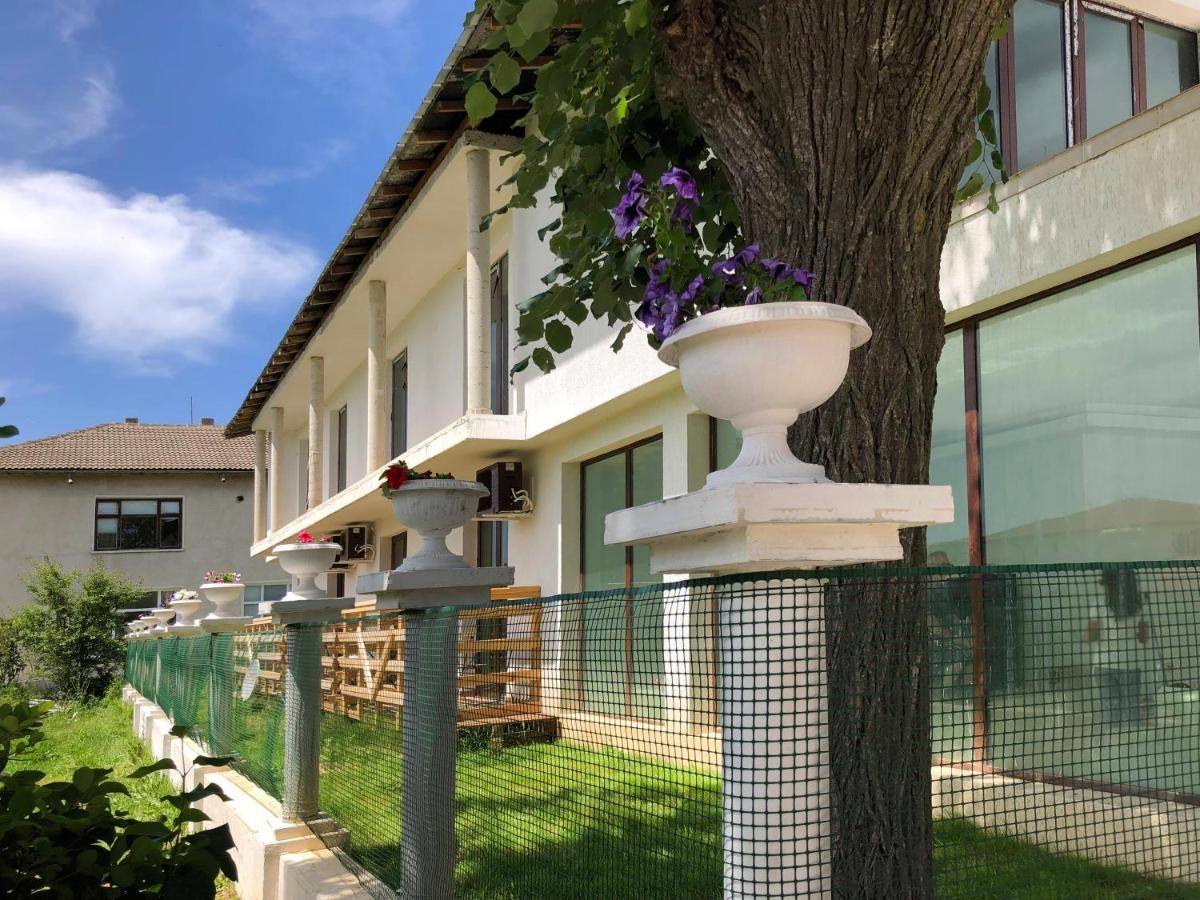 Villa Adrian