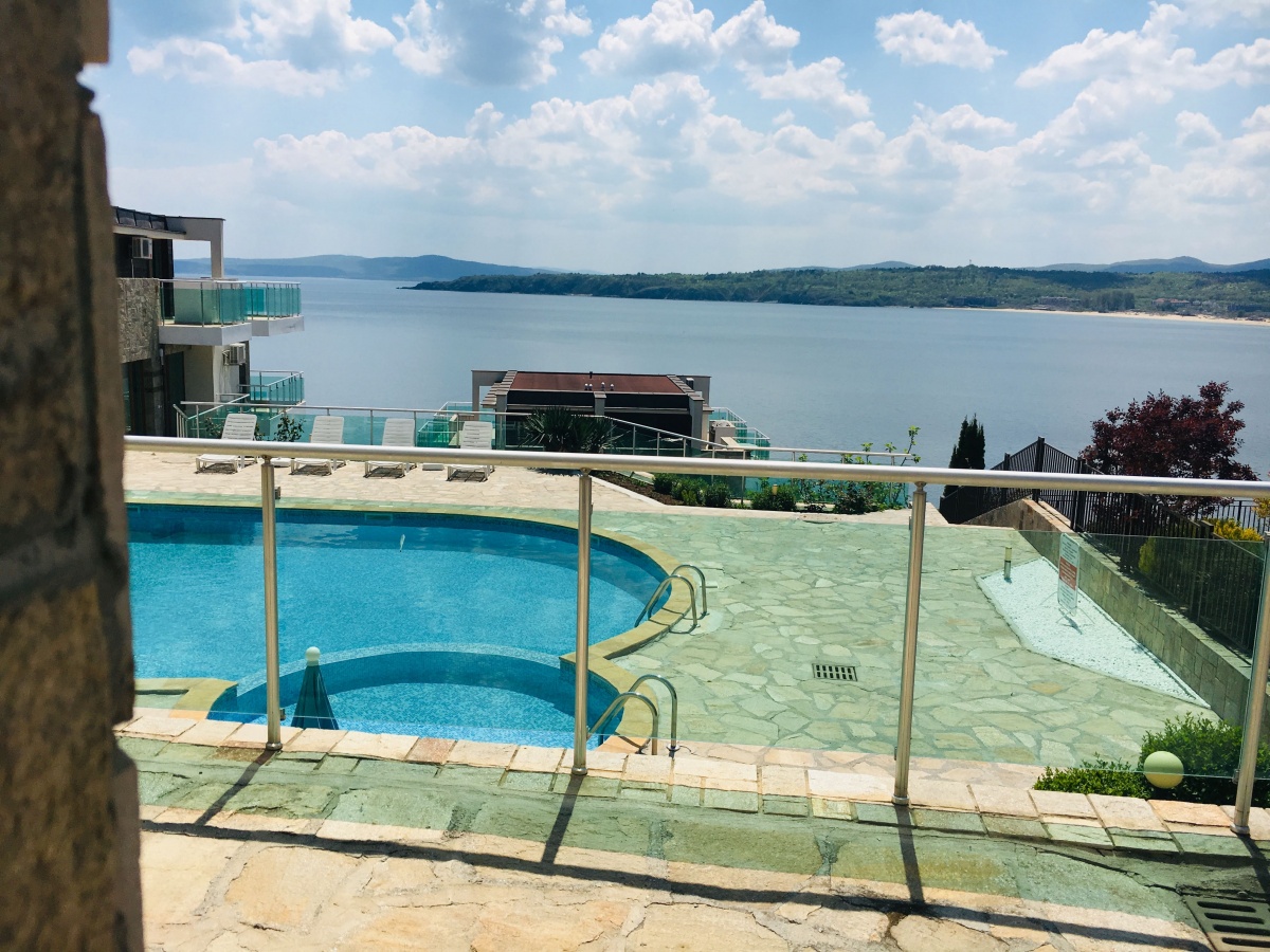 Панорама бей